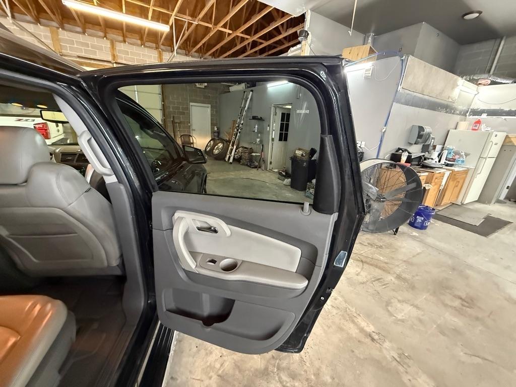 Chevrolet Traverse LT2 AWD 2010