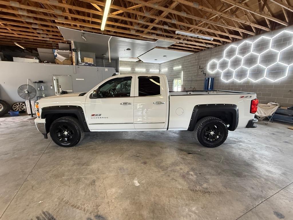 Chevrolet Silverado 1500 LTZ Double Cab Short Box 4WD 2015