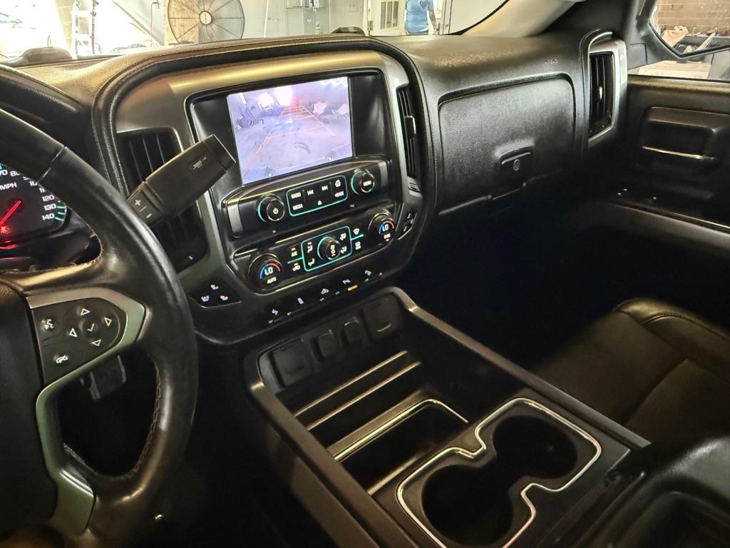 Chevrolet Silverado 1500 LTZ Double Cab Short Box 4WD 2015