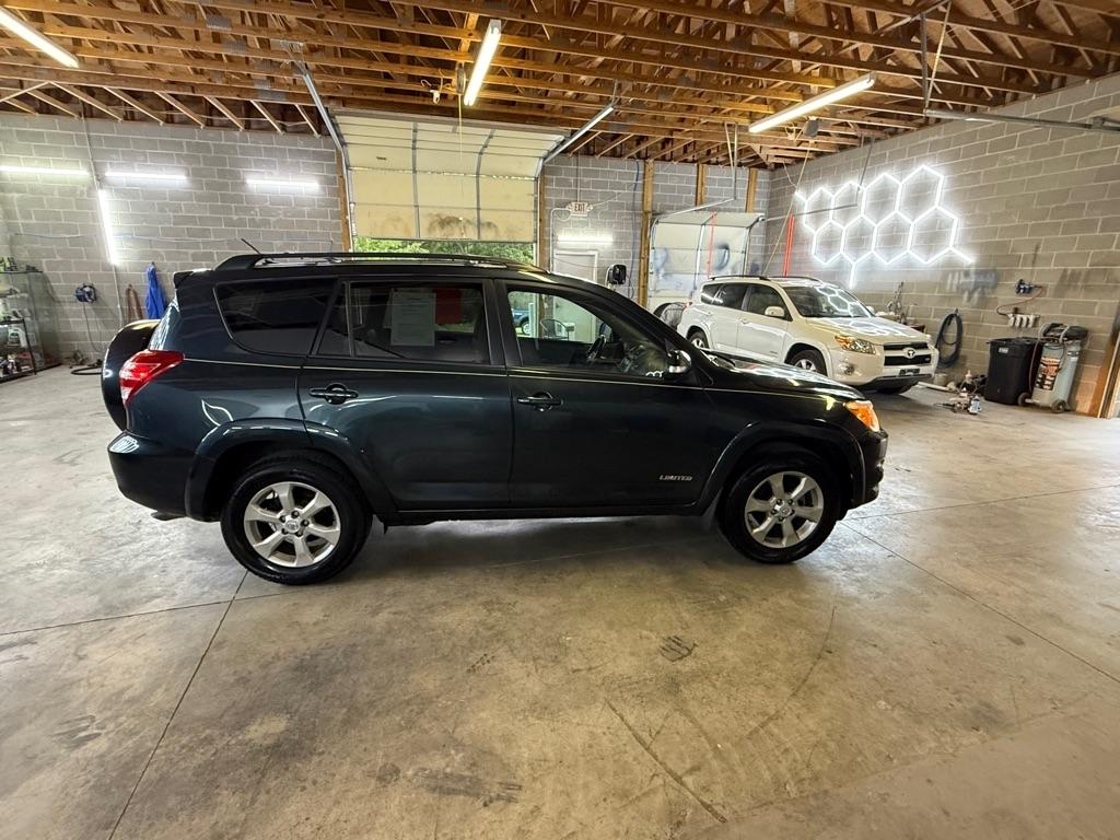 Toyota RAV4 Limited I4 4WD 2010