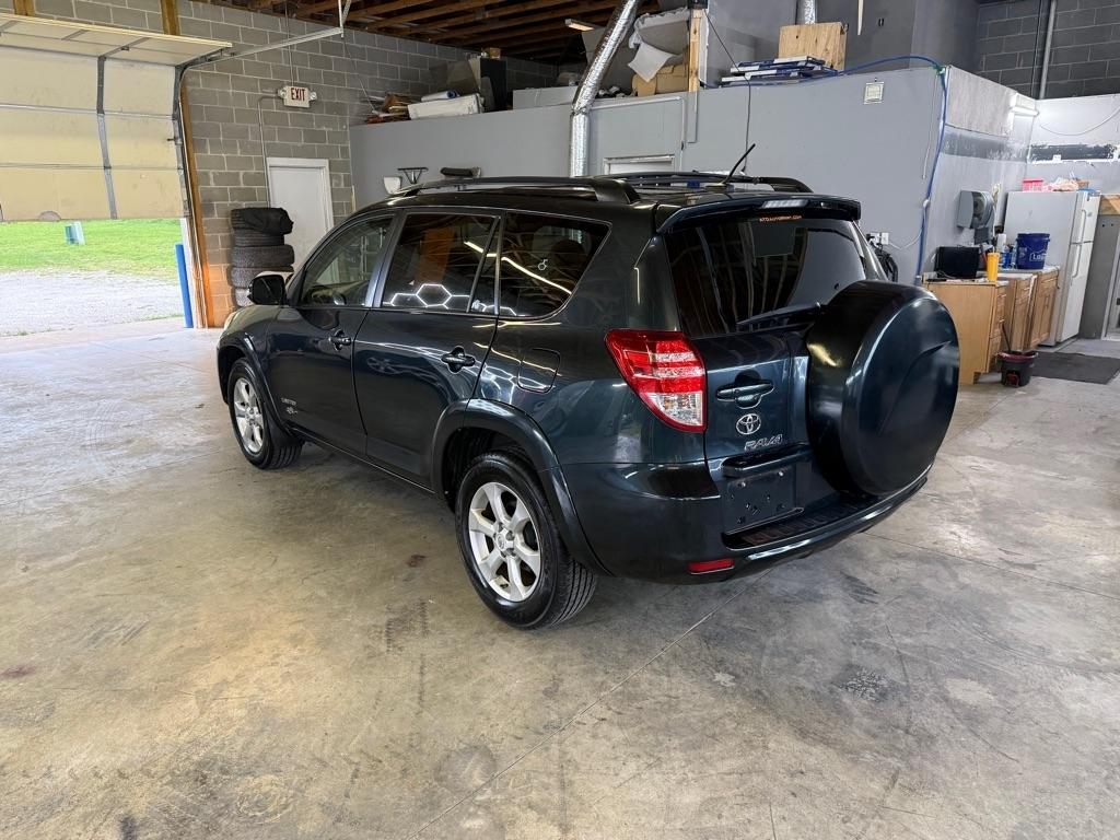 Toyota RAV4 Limited I4 4WD 2010
