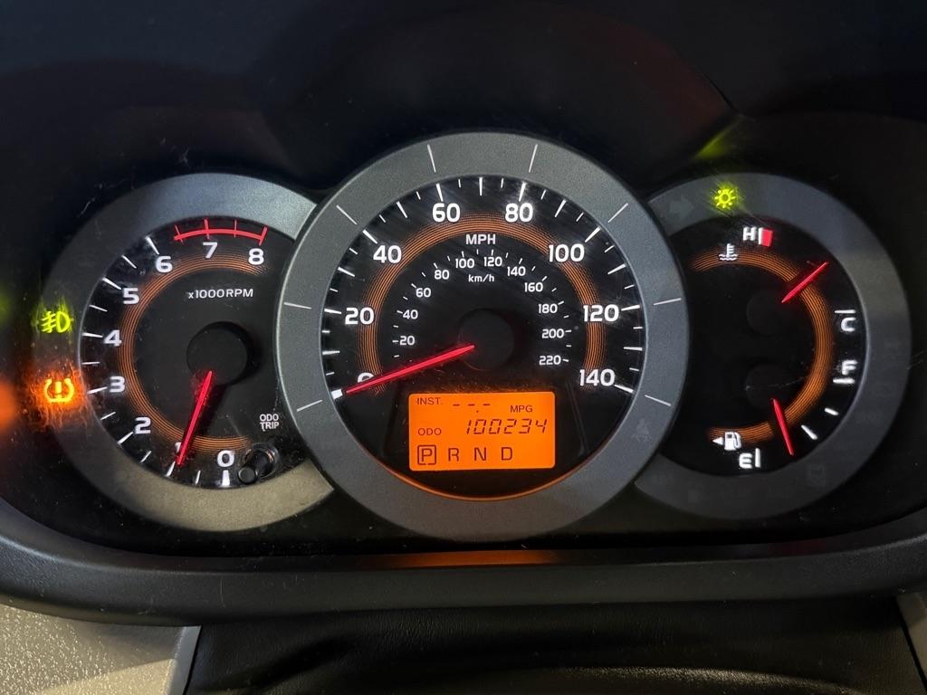 Toyota RAV4 Limited I4 4WD 2010