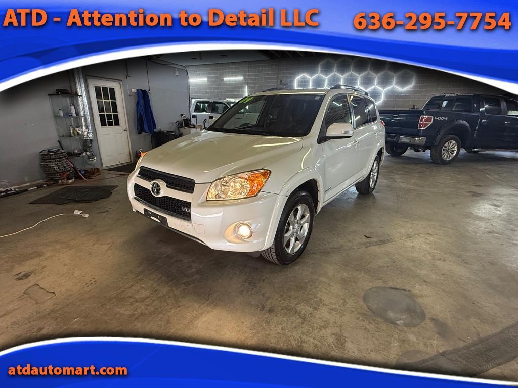 Toyota RAV4 Limited V6 2WD 2009