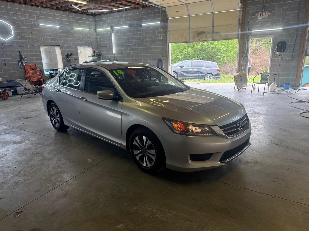 Honda Accord LX Sedan 6-Spd MT 2014