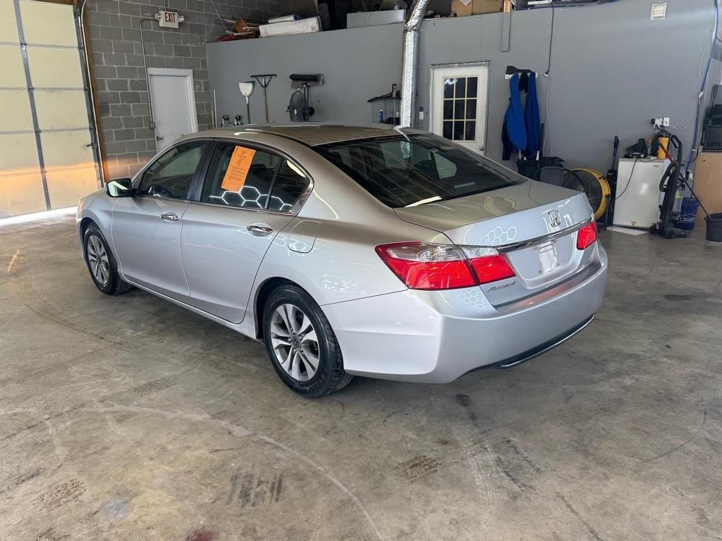 Honda Accord LX Sedan 6-Spd MT 2014