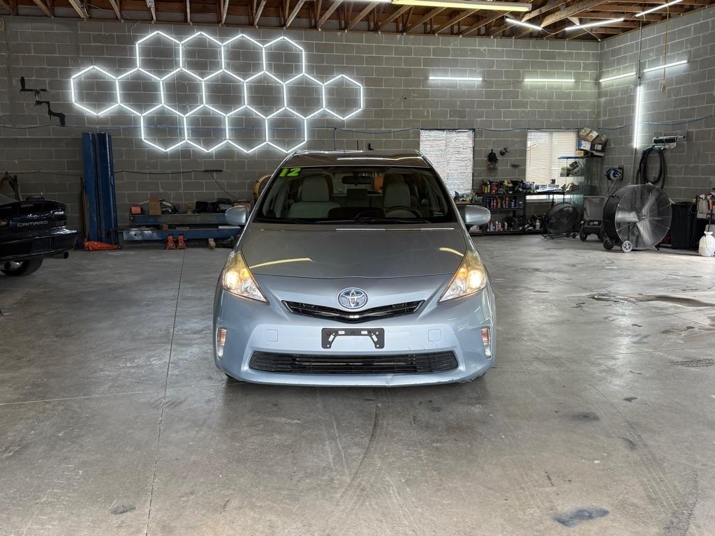 Toyota Prius V Two 2012