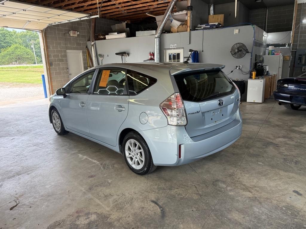 Toyota Prius V Two 2012