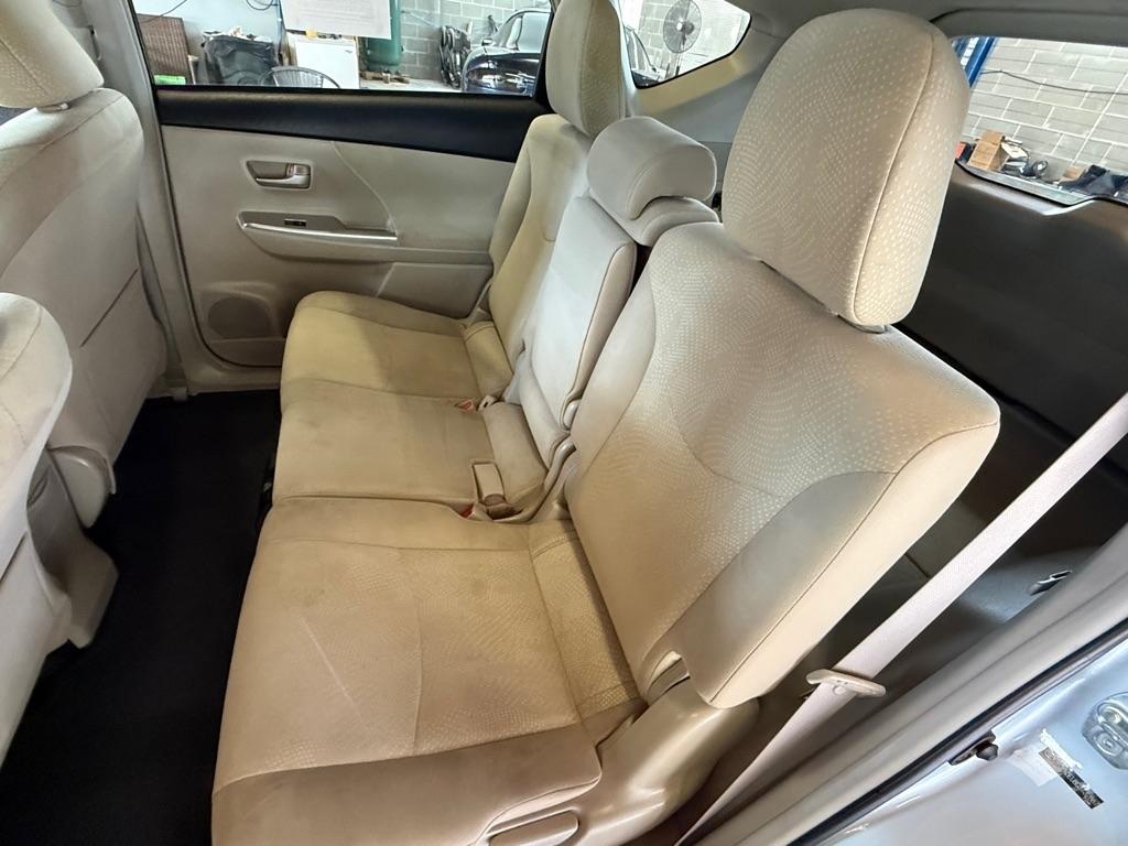 Toyota Prius V Two 2012