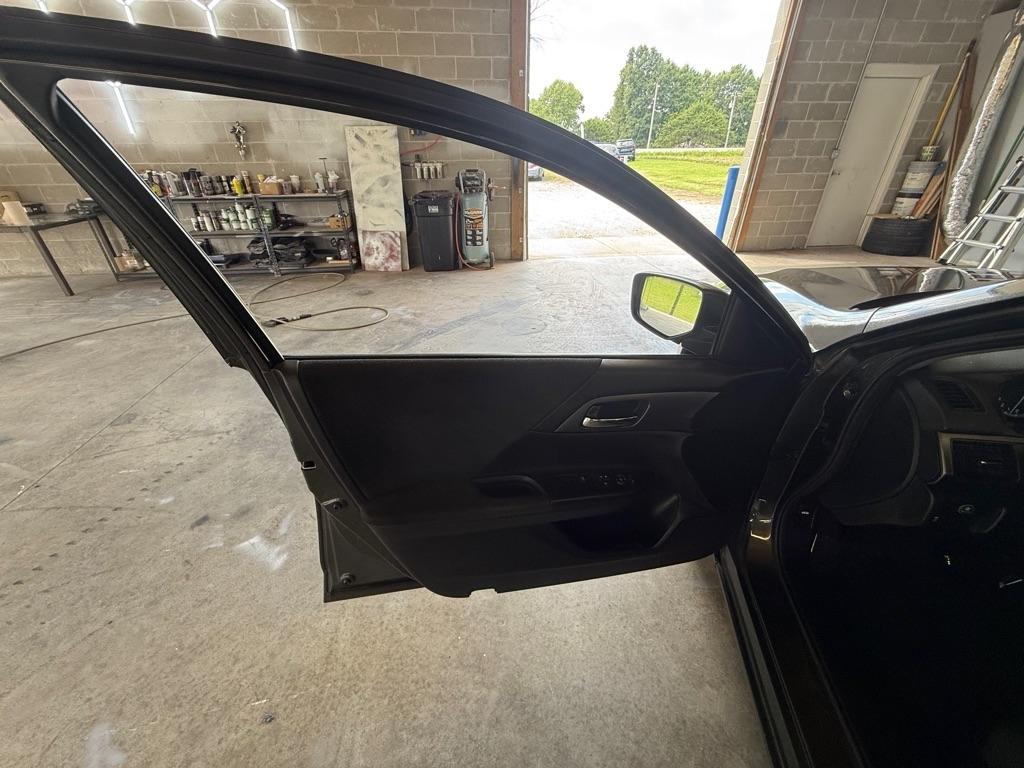 Honda Accord LX Sedan CVT 2013