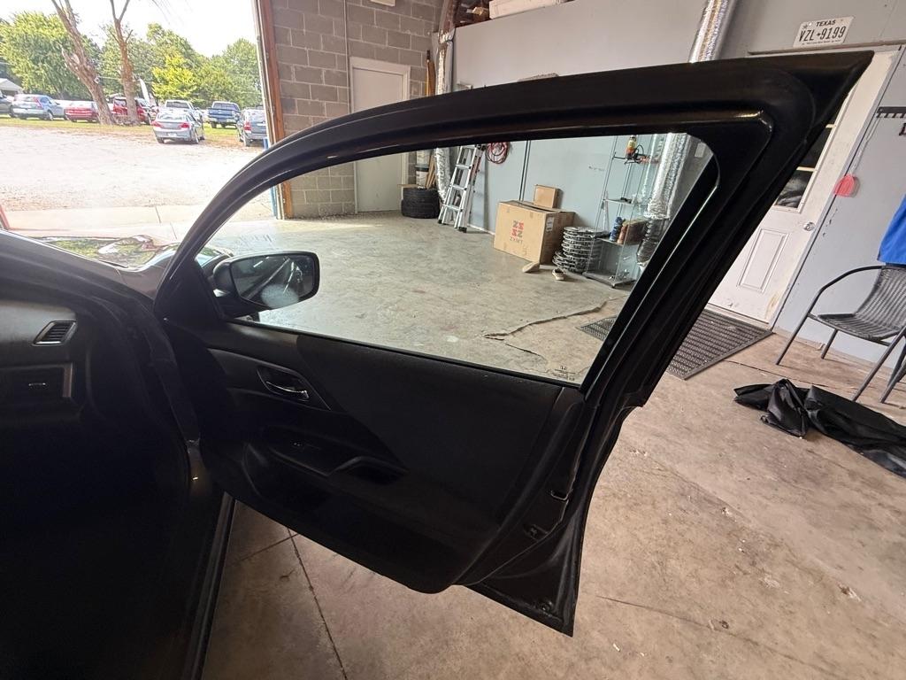 Honda Accord LX Sedan CVT 2013