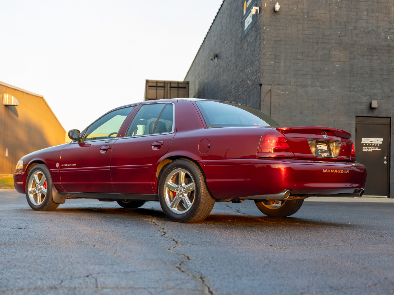 2004 Mercury Marauder photo 4