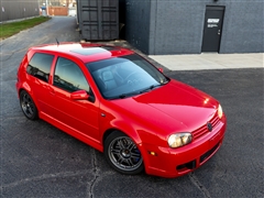 2004 Volkswagen R32  2004 Volkswagen R32