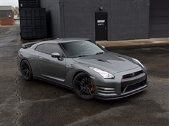 2014 Nissan GT-R  2014 Nissan GT-R