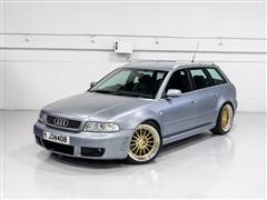 2001 Audi RS4 