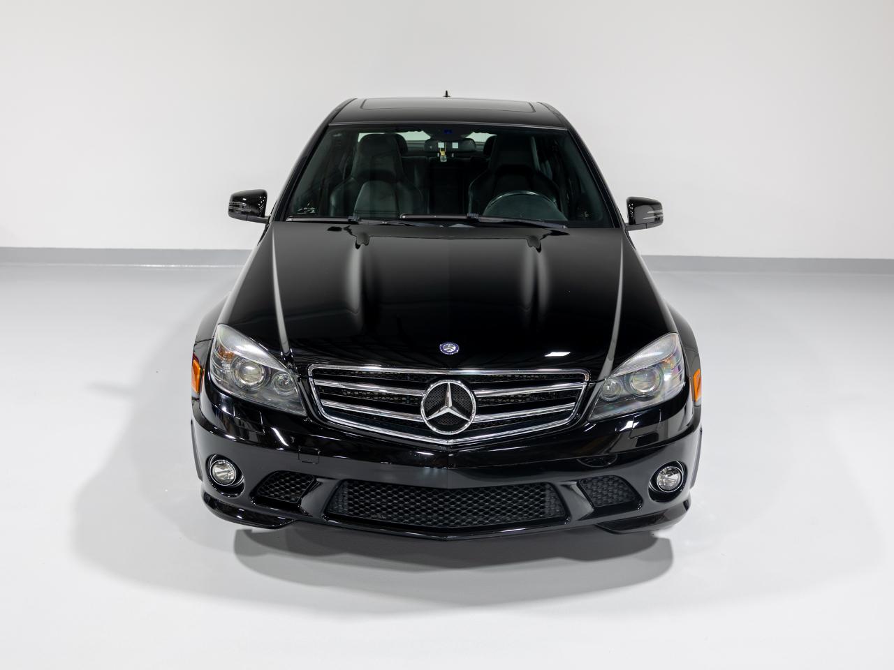 2011 Mercedes-Benz C-Class C63 AMG - Photo 8
