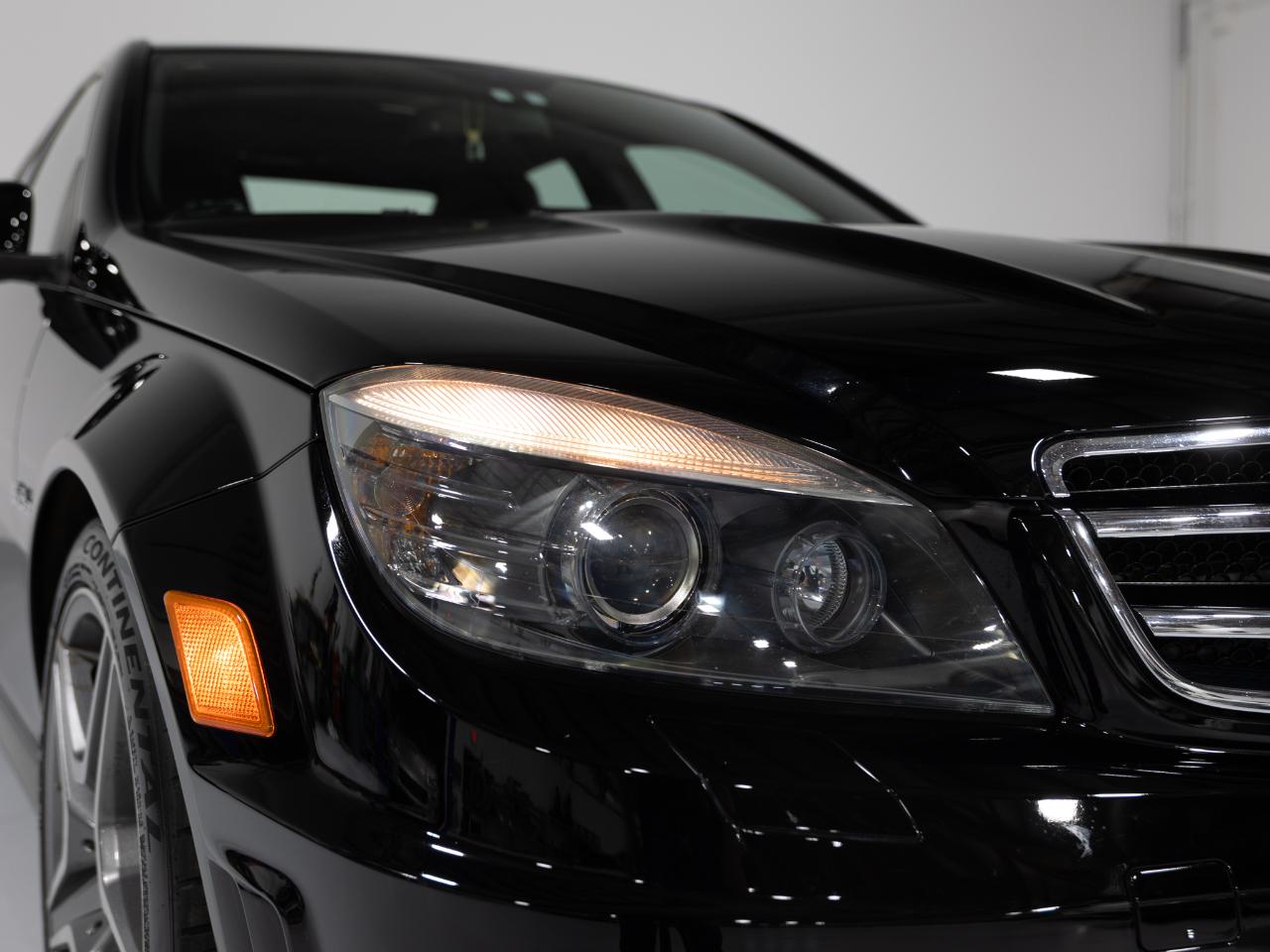 2011 Mercedes-Benz C-Class C63 AMG - Photo 10