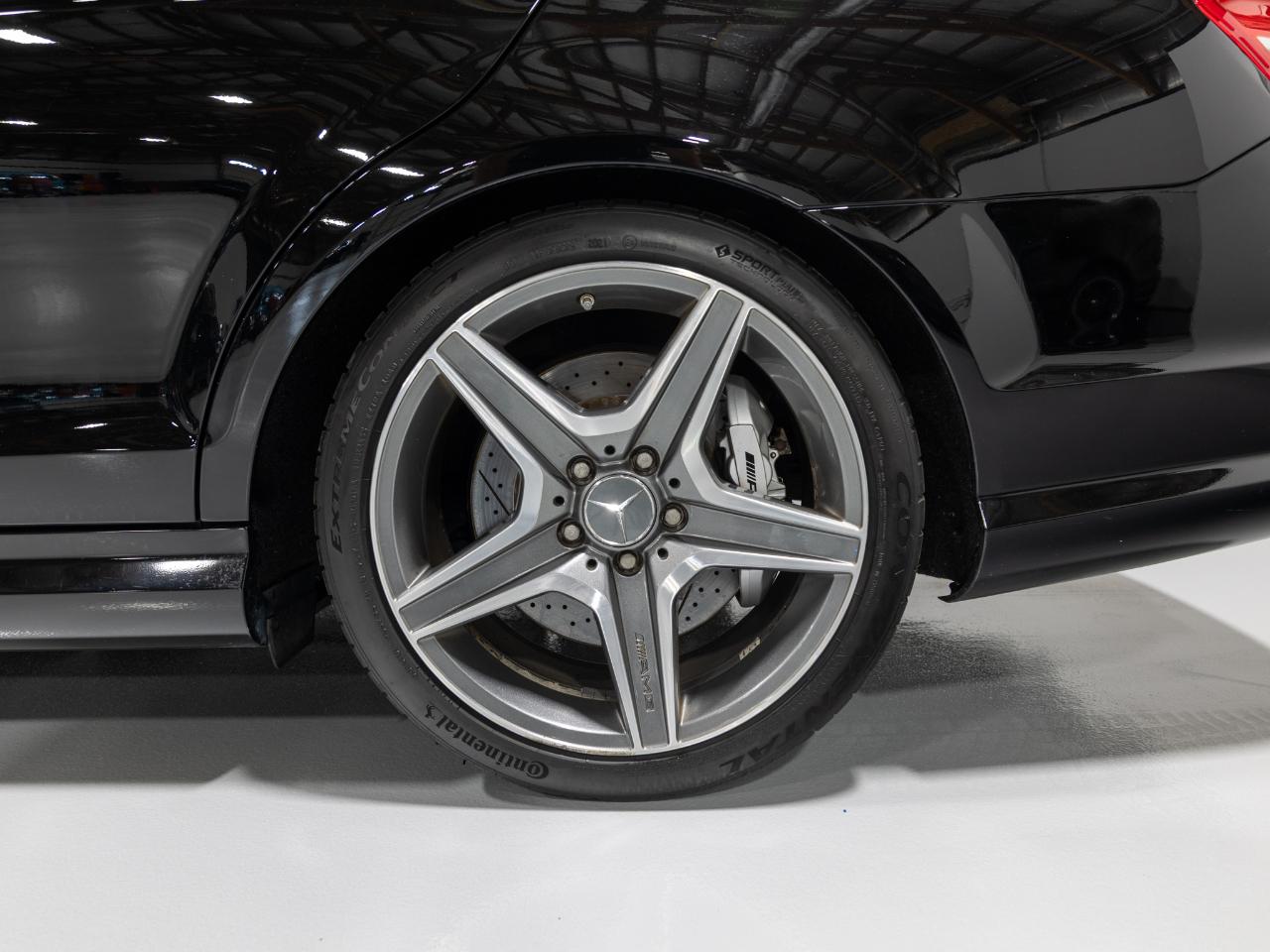 2011 Mercedes-Benz C-Class C63 AMG - Photo 32
