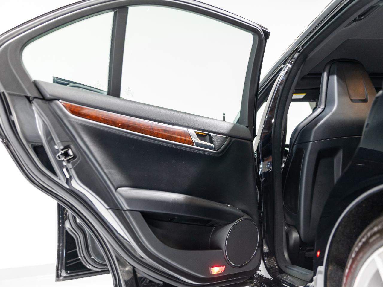 2011 Mercedes-Benz C-Class C63 AMG - Photo 62