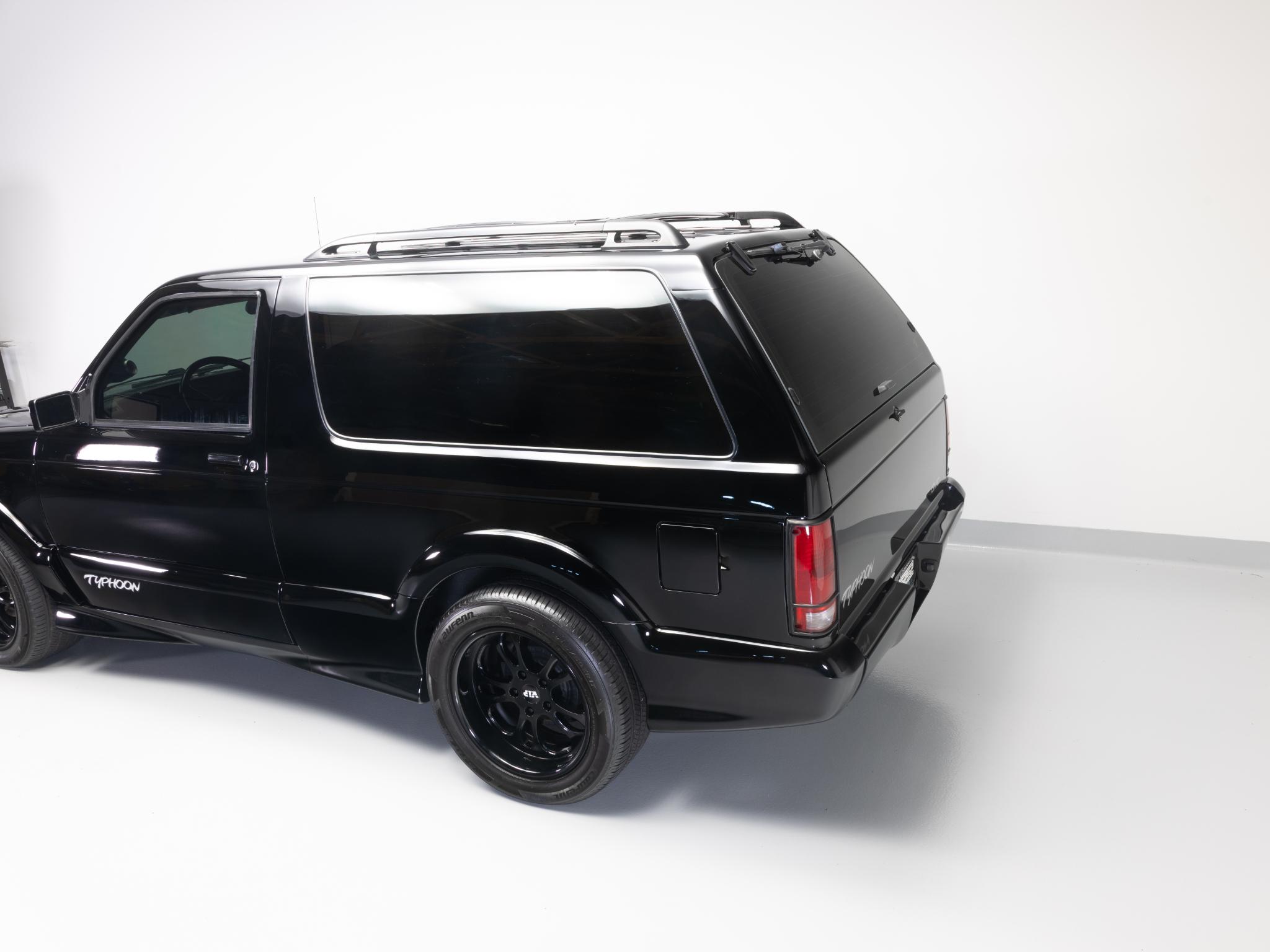 1993 GMC Typhoon - Photo 24