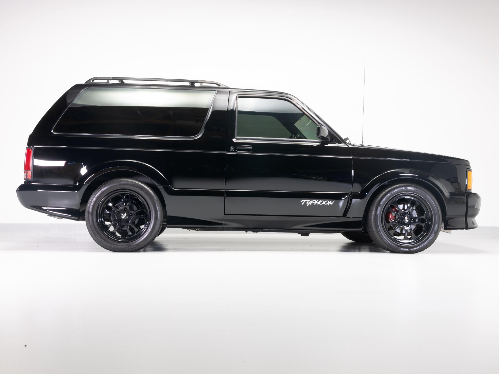 1993 GMC Typhoon - Photo 30