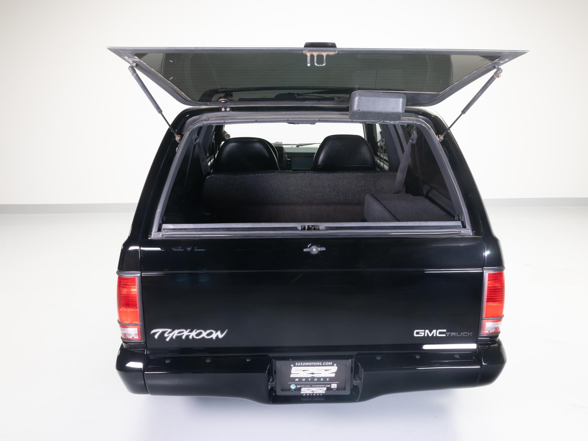 1993 GMC Typhoon - Photo 42