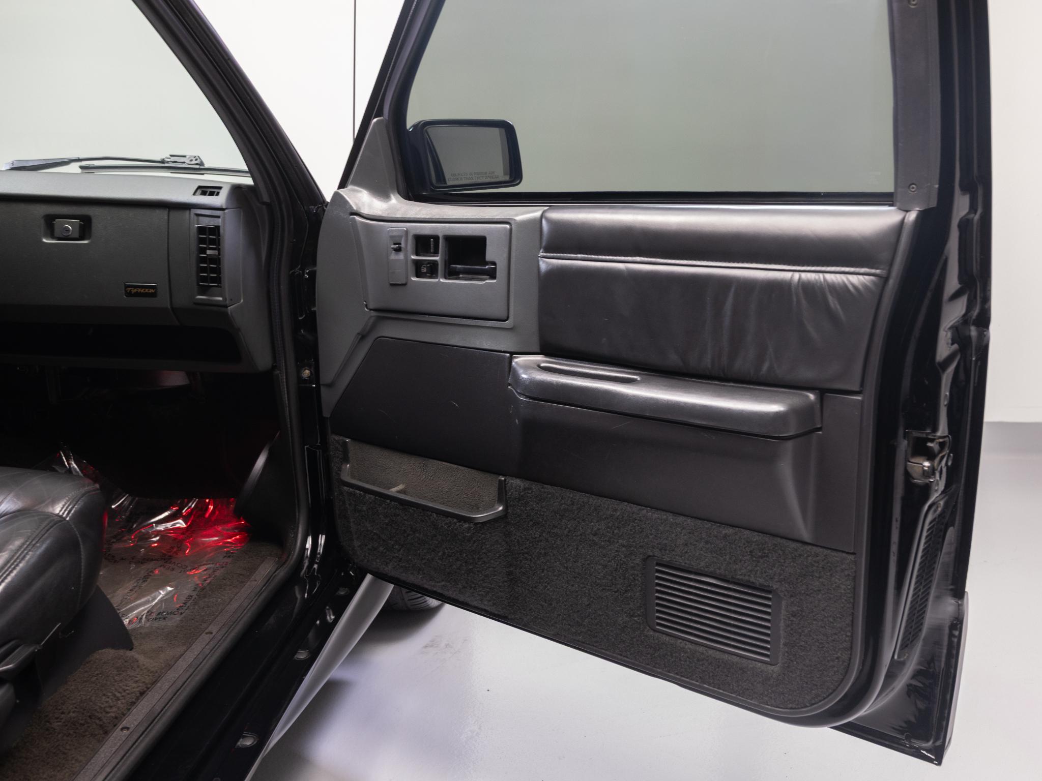 1993 GMC Typhoon - Photo 60