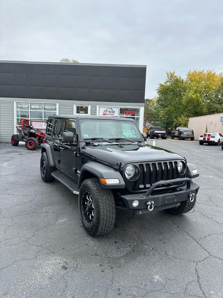 2020 Jeep Wrangler Sport S's photo