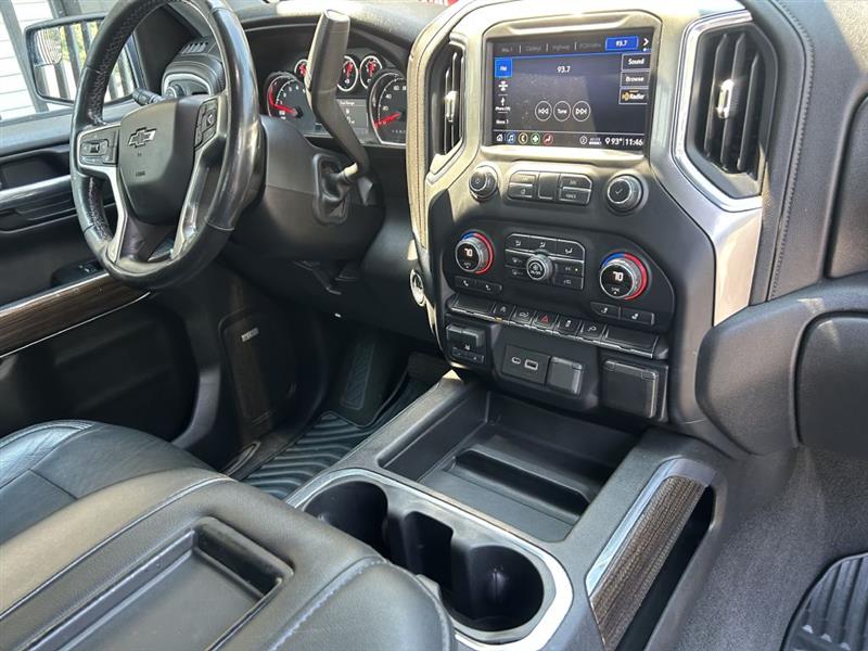 Chevrolet Silverado 1500 RST Crew Cab 2WD 2020 Chevrolet Silverado 1500 RST Crew Cab 2WD 2020