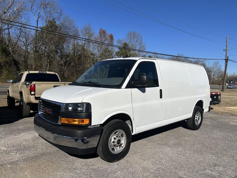 2023 GMC Savana Cargo Work Van's photo