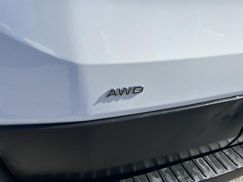 Ford Transit 250 Van High Roof w/Sliding Pass. 148-in. WB 2023