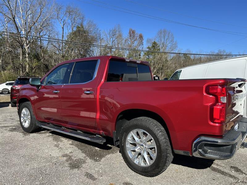 Chevrolet Silverado 1500 Crew Cab Crew Cab 143.5" WB 4WD Z71 2019