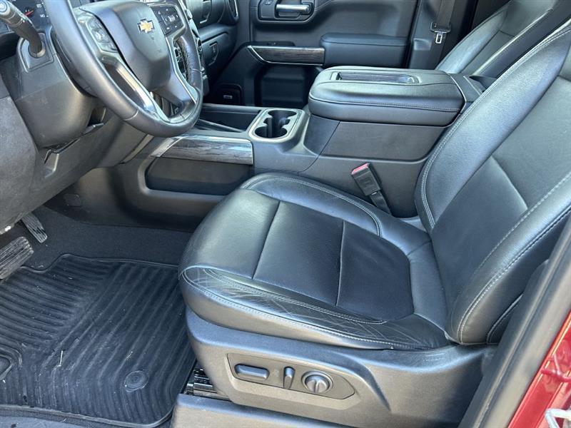 Chevrolet Silverado 1500 Crew Cab Crew Cab 143.5" WB 4WD Z71 2019