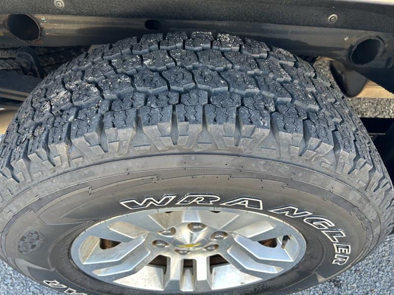 Chevrolet Silverado 1500 1LT Crew Cab 4WD 2014