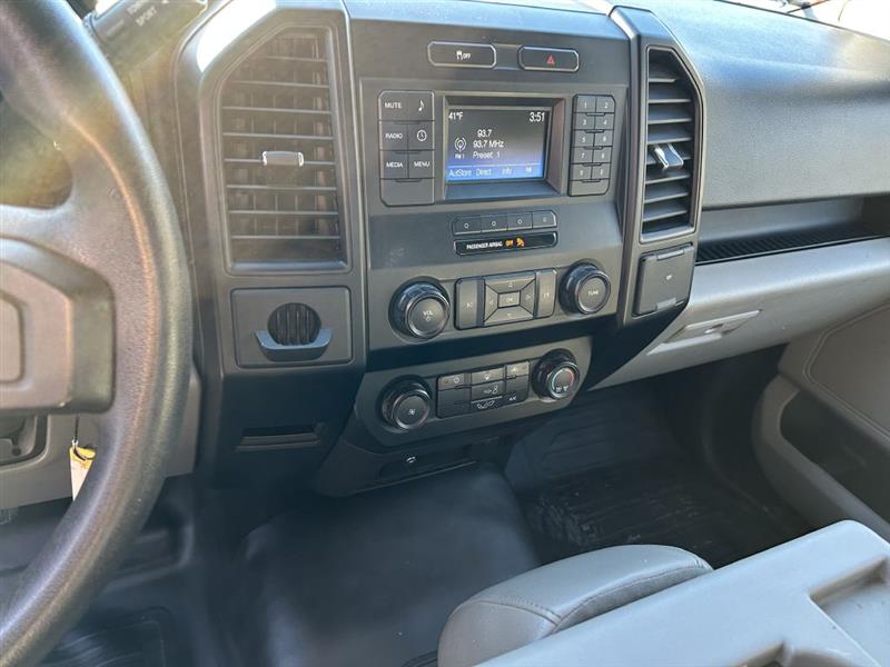 Ford F-150 XL 8-ft. Bed 2WD 2015