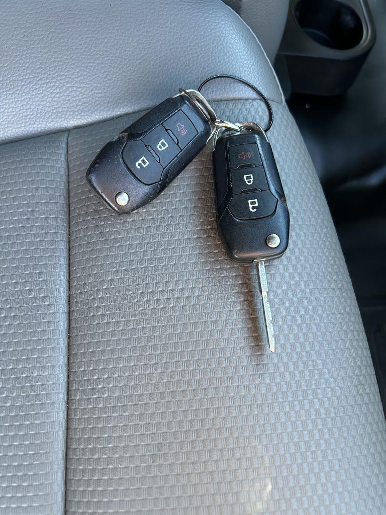 Ford F-150 XL 8-ft. Bed 2WD 2015