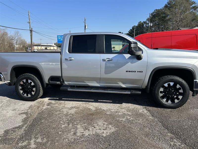Chevrolet Silverado 2500HD LT Crew Cab Long Box 4WD 2020