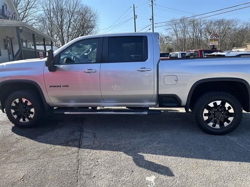 Chevrolet Silverado 2500HD LT Crew Cab Long Box 4WD 2020