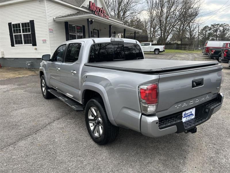 Toyota Tacoma Limited Double Cab V6 6AT 2WD 2017