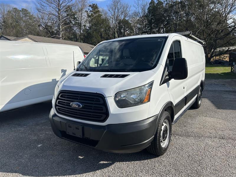 Ford Transit 150 Van 2017