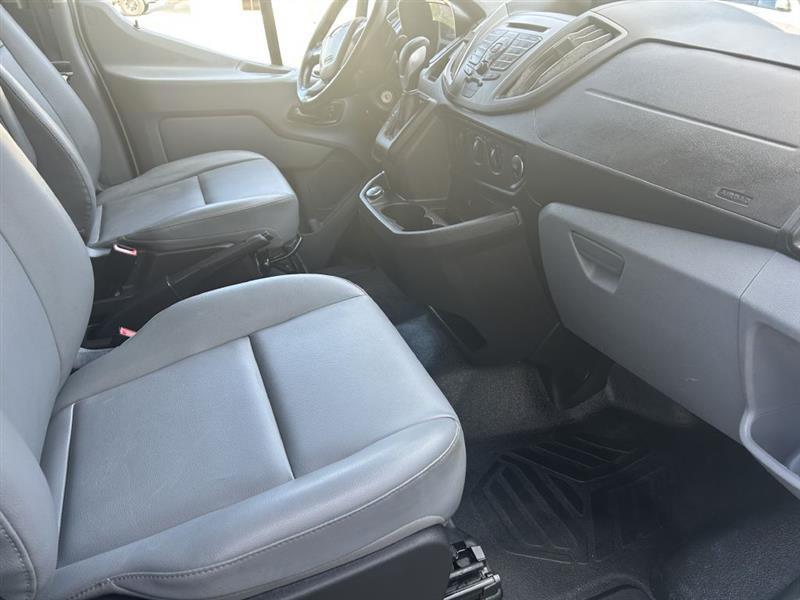 Ford Transit 150 Van 2017