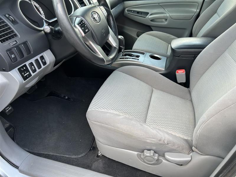 Toyota Tacoma SR5 Dbl Cab 4WD at 2013