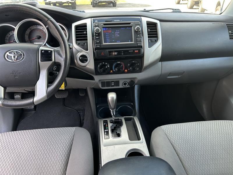 Toyota Tacoma SR5 Dbl Cab 4WD at 2013