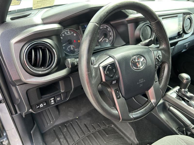 Toyota Tacoma SR5 Double Cab Long Bed V6 6AT 4WD 2019