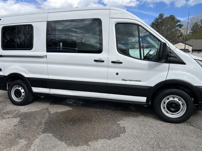 Ford Transit 250 Van Med. Roof w/Sliding Pass. 148-in. WB 2019
