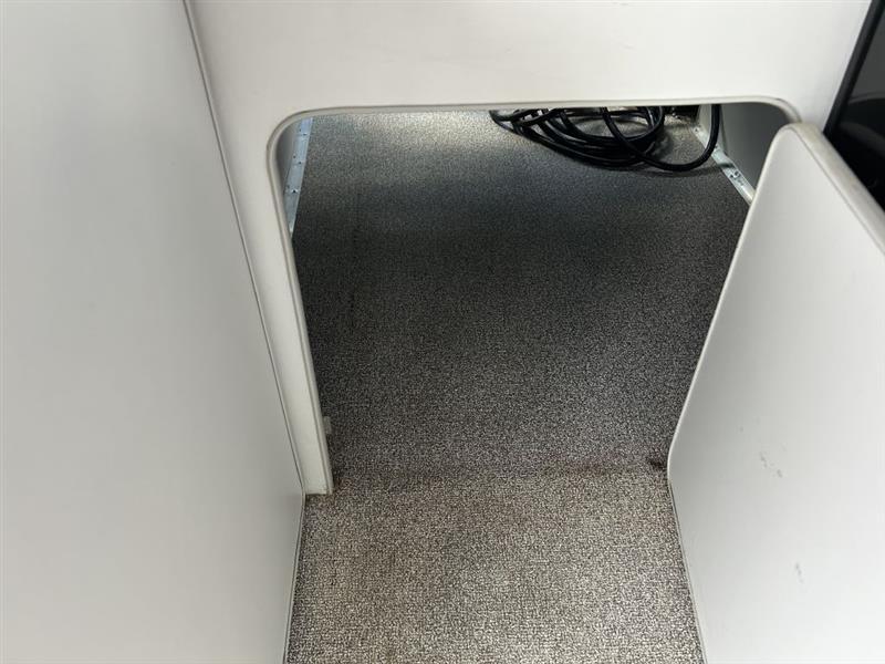 Ford Transit 250 Van Med. Roof w/Sliding Pass. 148-in. WB 2019