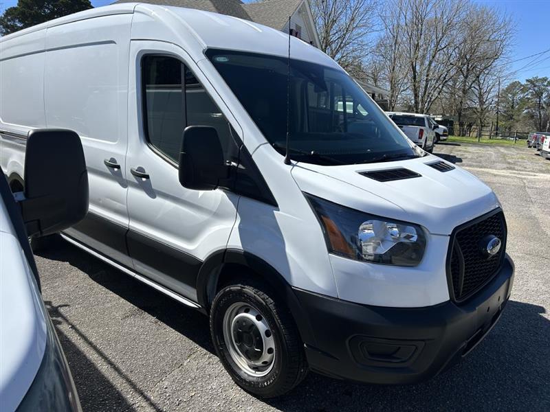 Ford Transit 250 Van Med. Roof w/Sliding Pass. 148-in. WB 2023