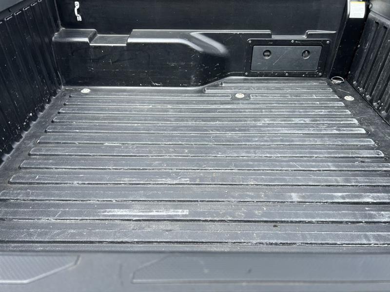 Toyota Tacoma SR5 Double Cab Long Bed V6 6AT 2WD 2018