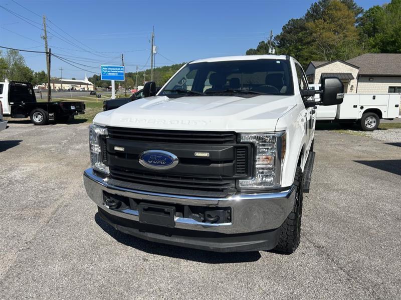 Ford F-250 SD XL Crew Cab 4WD 2019