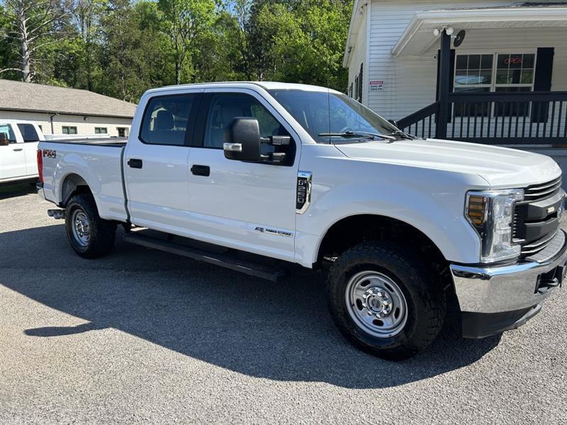 Ford F-250 SD XL Crew Cab 4WD 2019