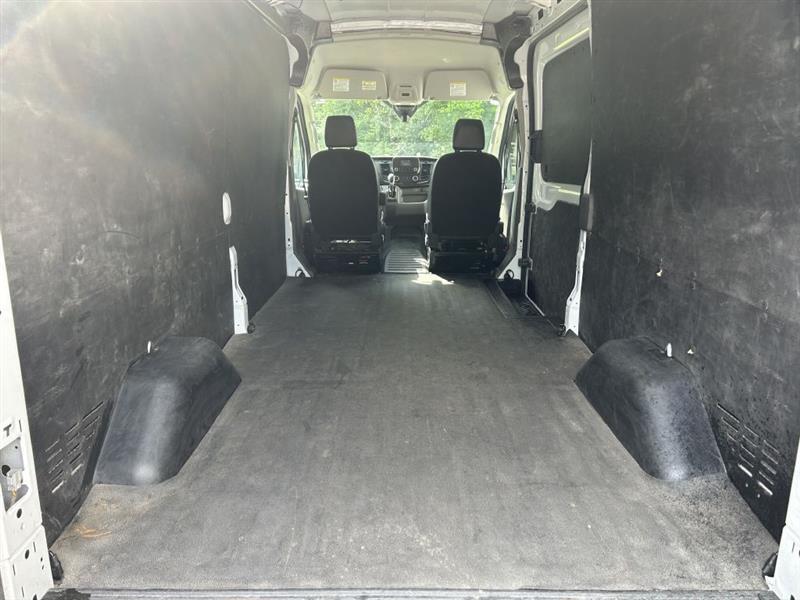 Ford Transit 250 Van 2023